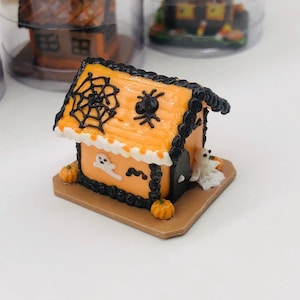 ミニチュアジンジャーブレッドハロウィンハウス3D、ミニチュアベーカリー、ミニチュアスイーツ、ドールハウスケーキ、人形とミニチュア