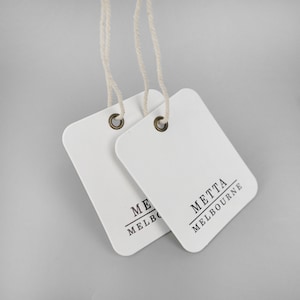 Étiquettes volantes personnalisées, Étiquettes volantes, Étiquettes volantes carrées, Étiquette volante personnalisée avec logo, Étiquettes volantes autocollantes, Étiquettes pour vêtements avec ficelle