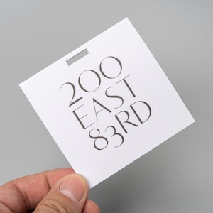 Benutzerdefinierte quadratische Hang Tags, Kleidung Swing Tags, Monogramm Hang Tags, Kraftpapier Tags, Kraftpapier Tags, Print Hang Tag mit Logo