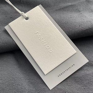Op maat gemaakte hanglabels, Afdrukbare kledinglabels, Aangepaste hanglabels voor productverpakking, Logolabels met touwtje