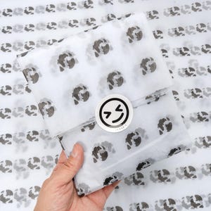 High Quality Custom Wrapping Tissue Paper Packing Brand Tissue Papers With Company logo Stickers