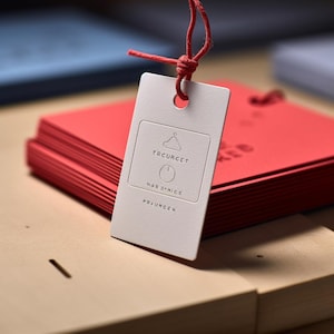 Benutzerdefinierte Hang Tags, Hang Tags, die Ihre Markenpersönlichkeit hervorheben, Minimalist Hang Tags, Monogram Hang Tags Moderne Hang Tags Quilt Hang Tags