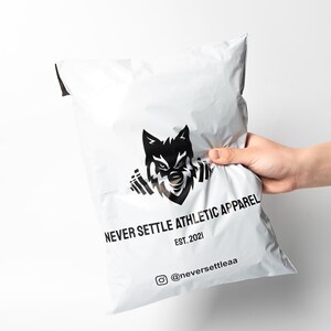 50 stück Biologisch abbaubare Poly Mailer Versandtaschen, Umschlag mit individuellem Logo Print Selbstdichtender Beutel, Versandtaschen mit Logo, weiße Matte Porto Tasche