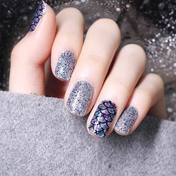 confetti nail designs