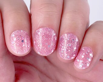 Princess Rule | Pink Glitter Nail Wraps