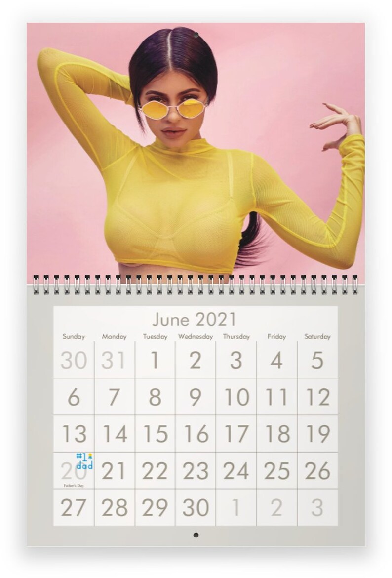 Kylie Jenner 2021 Wall Calendar Etsy