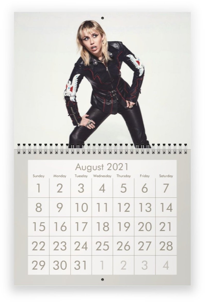 Miley Cyrus 2021 Wall Calendar | Etsy