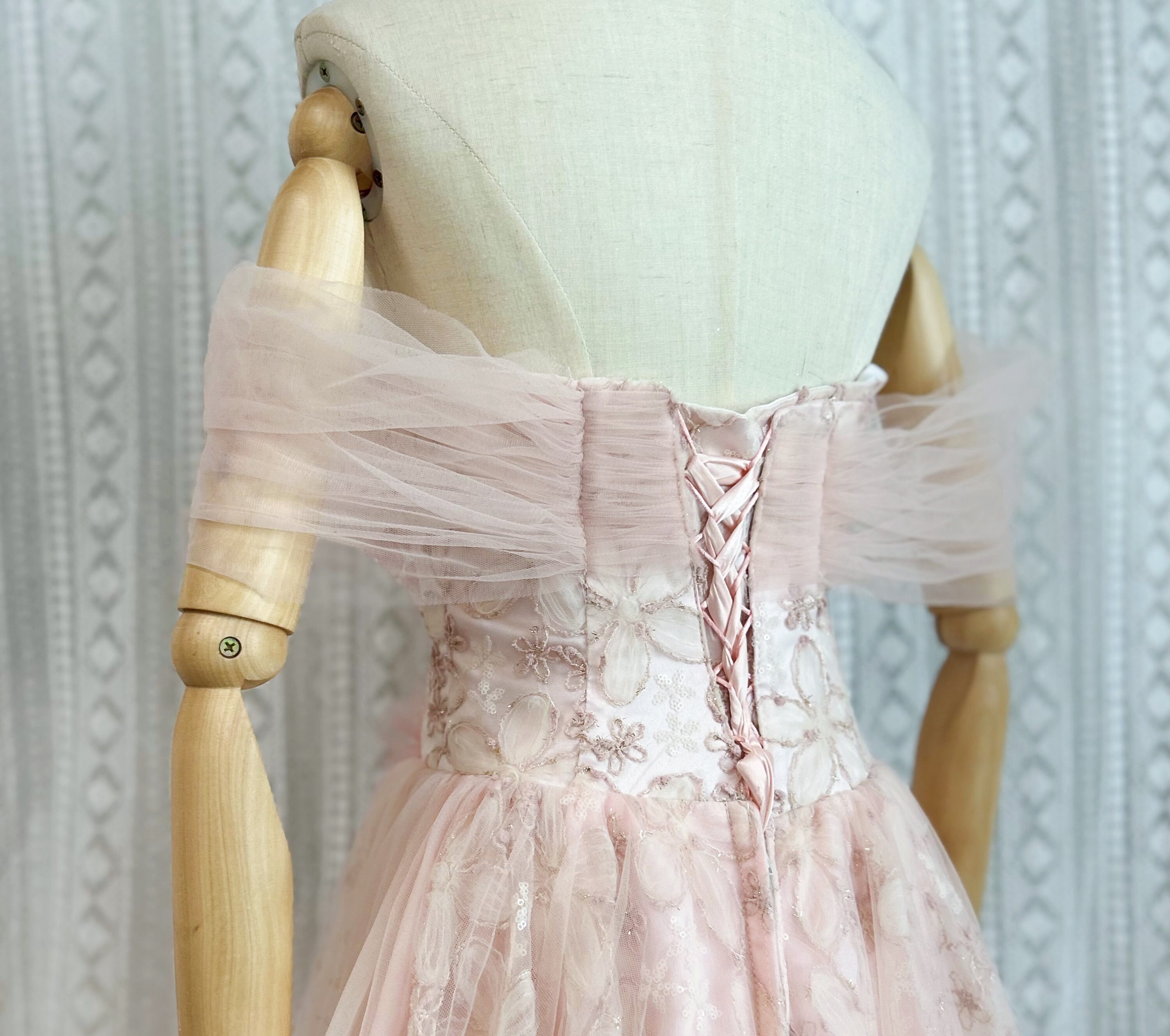Pink Flowers Sweetheart Off-the-Shoulder A-Line Prom Dresses