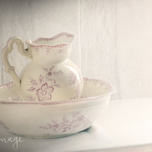 Photograph of a toilet set, broc and porcelain basin, fine art, canvas, photo.