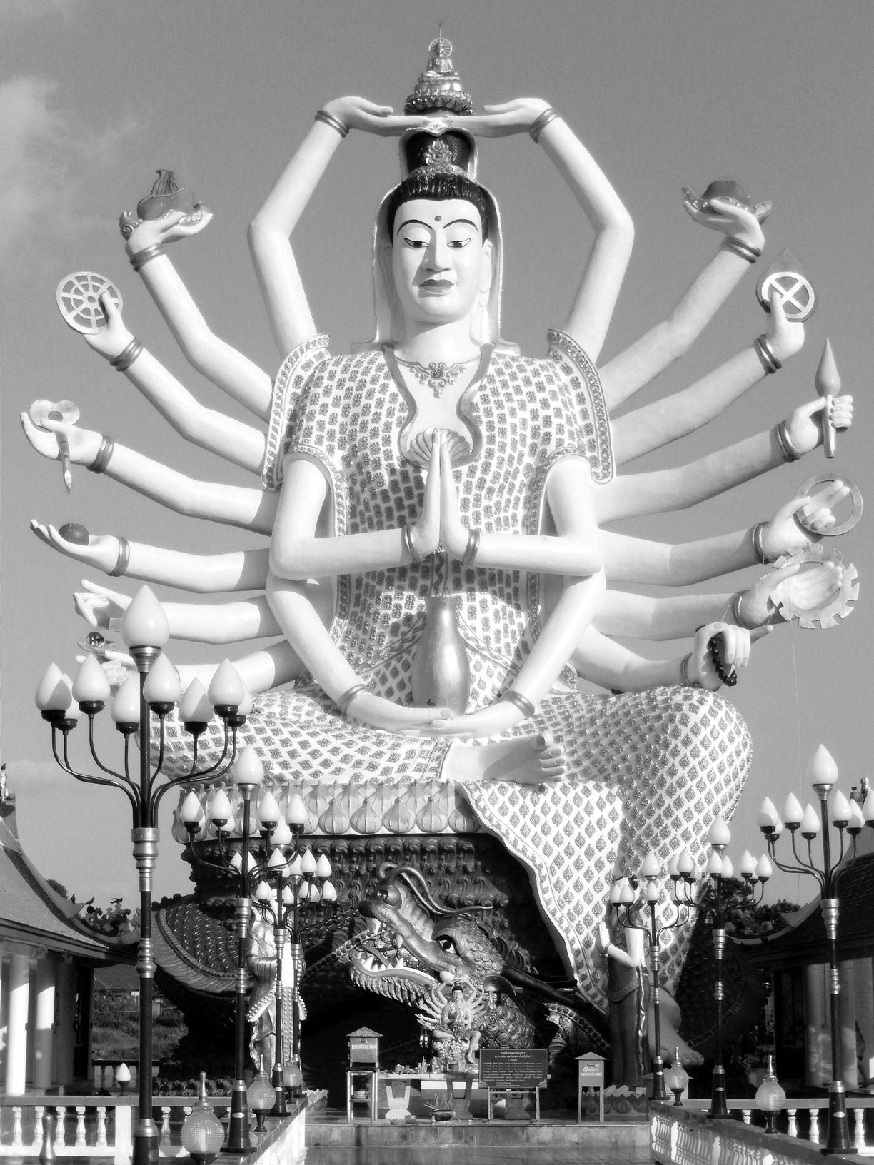 Photography of Thailand, Koh Samui, Temple, Wat Plai Laem, Goddess of Guanyin, Home deco, fine art, Photo or canvas.