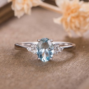 Aquamarine Engagement Ring White Gold Bridal Ring Cluster Solitaire Oval Cut Half Eternity Diamond Simple Women Anniversary Antique Wedding
