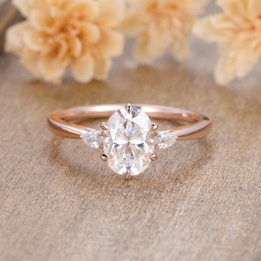 Oval Cut Moissanite Engagement Ring Rose Gold Three Stone Ring - Etsy