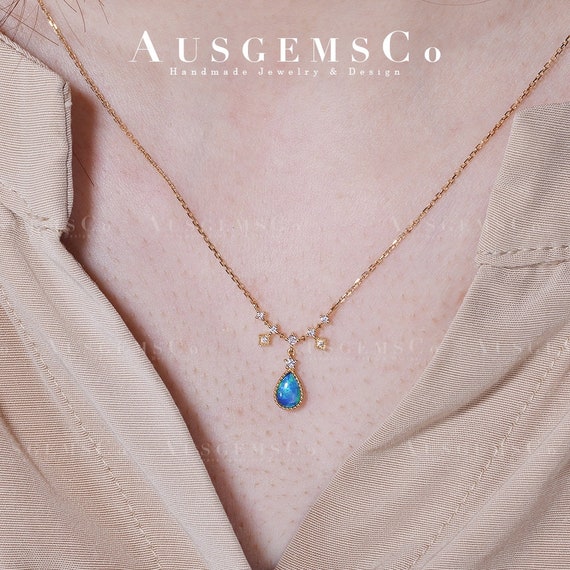 AMALI Opal Pendant Necklace – Reis-Nichols Jewelers