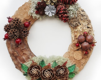 Natural Christmas Wreath - Pine Cone Wreath - Rustic Winter Wreath with Oak Moss, tree bark and cork