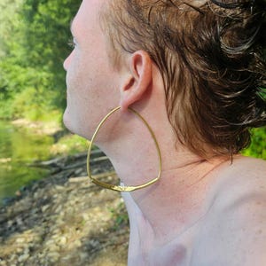 PAIR of BRASS HOOP Earrings "Ice" Earweights Lightweight natural metal Messing Creolen 2 Pieces