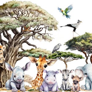 Puede incluir: Ilustración de acuarela de un grupo de animales de safari, incluyendo una jirafa, un rinoceronte, un elefante, una cebra, un hipopótamo, un león, un guepardo, un tigre y una hiena. Los animales están rodeados de árboles y un sol amarillo brillante.