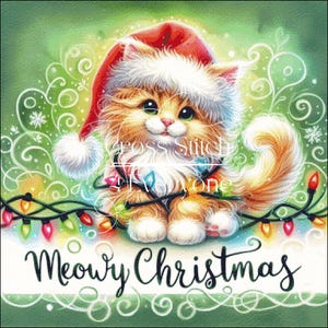 Könnte beinhalten: Digitale Illustration einer flauschigen, orangefarbenen Katze mit Weihnachtsmütze und Lichterkette. Das Bild zeigt den Text "Meowy Christmas" und "Cross Stitch by Yvonne". Der Hintergrund ist grün mit weißen Wirbeln und Schneeflocken.