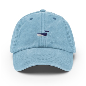 Unisex Vintage Style Cap / Dad Hat / Baseball Cap Embroidered Whale / Whale