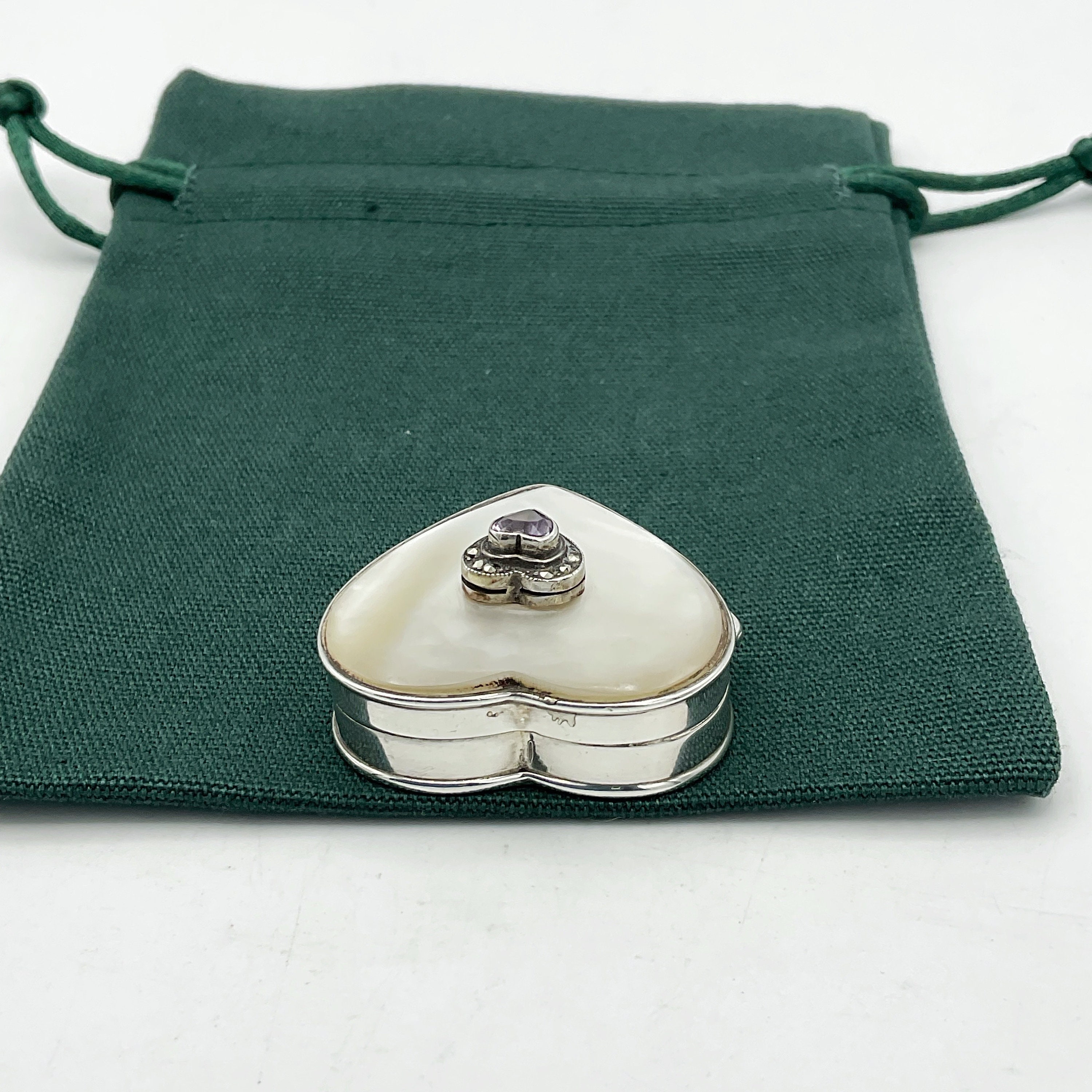 Sterling Silver Pill Box, Mother of Pearl, Vintage Pill Case Sterling Silver Pill Box, Mother of Pearl, Vintage Pill Case