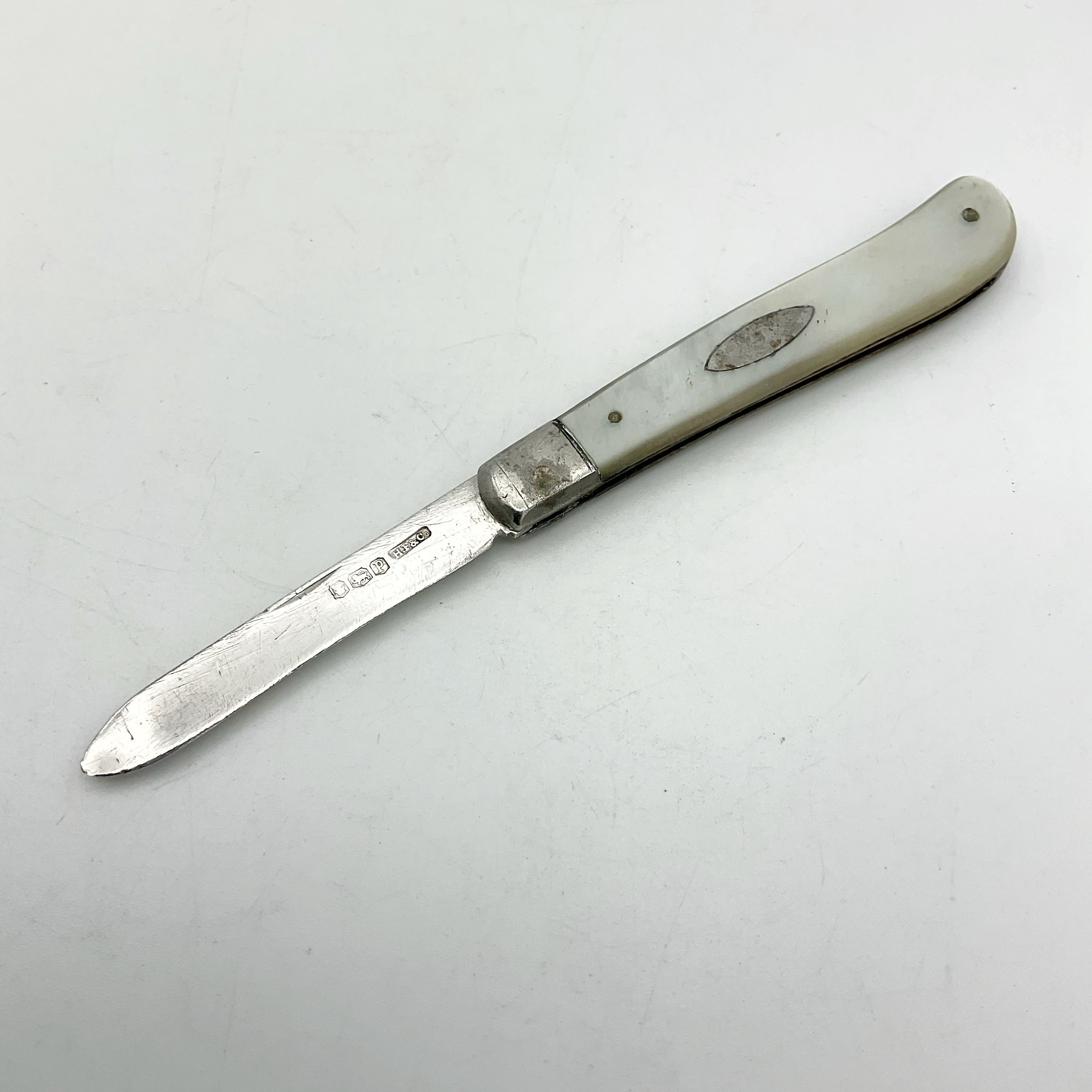 Vintage Silver Fruit Knife, 1930s Hallmarks, Sterling Silver Blade, Mother  of Pearl Handle - Etsy