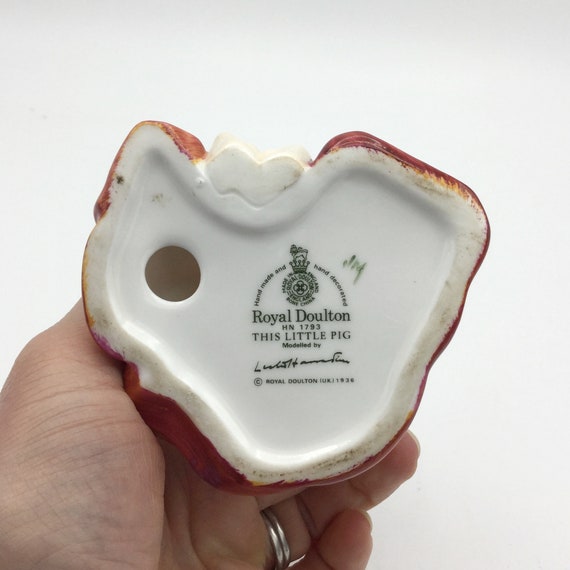Royal Doulton Figurine: This Little Pig, HN 1793, Bone China Royal Doulton Figurine: This Little Pig, HN 1793, Bone China