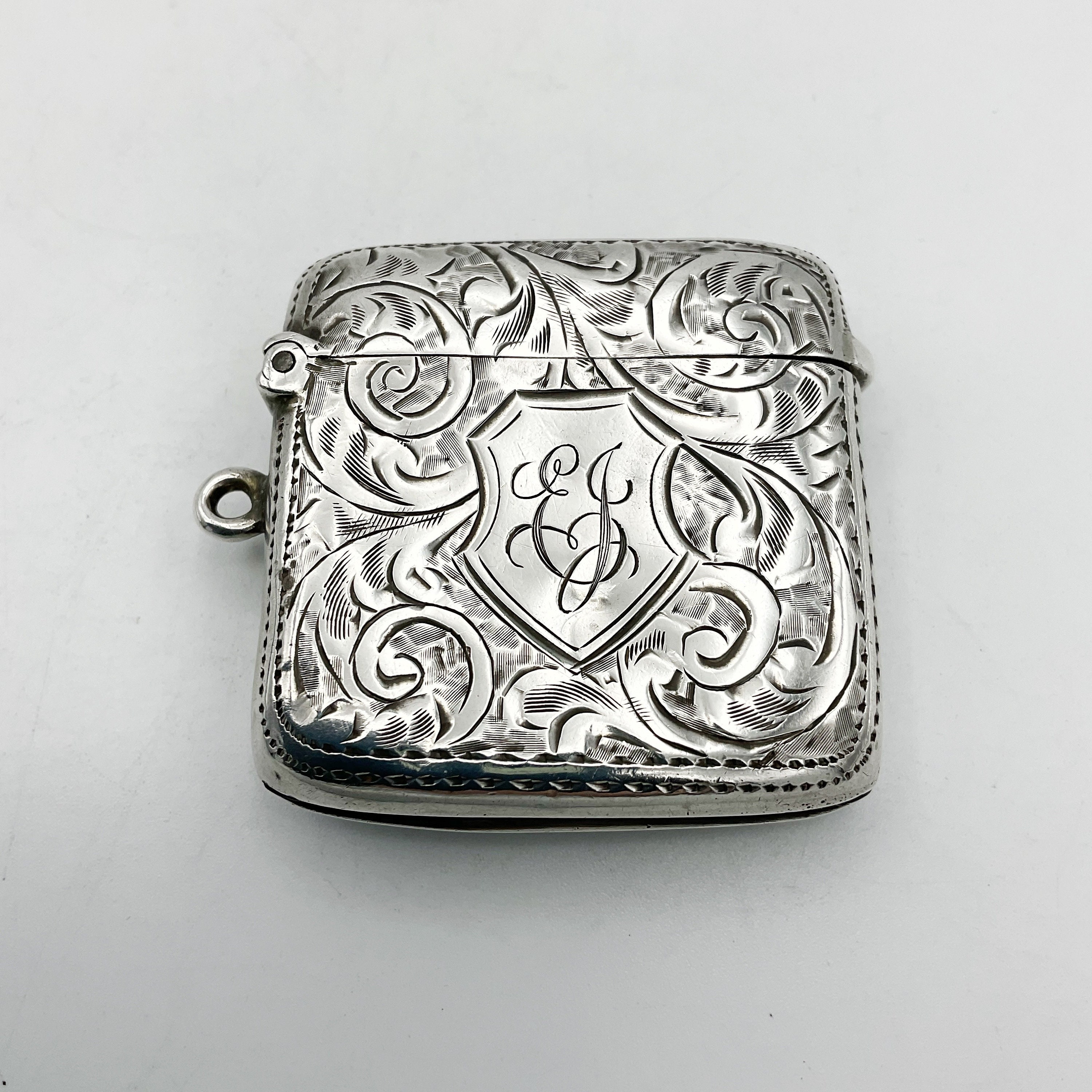 【ひろ】GLAD HAND & Co. SILVER VESTA CASE ひろ】GLAD HAND & Co. SILVER VESTA CASE Antique Silver Vesta