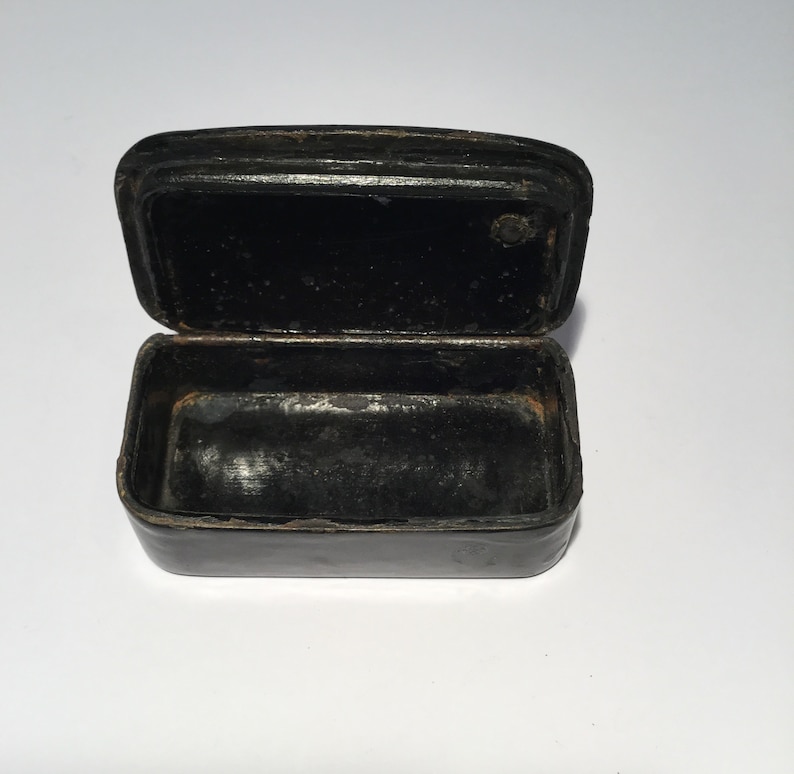 Black Lacquer Trinket Box Papier Mache with Abalone Inlay Antique Victorian Snuff Box