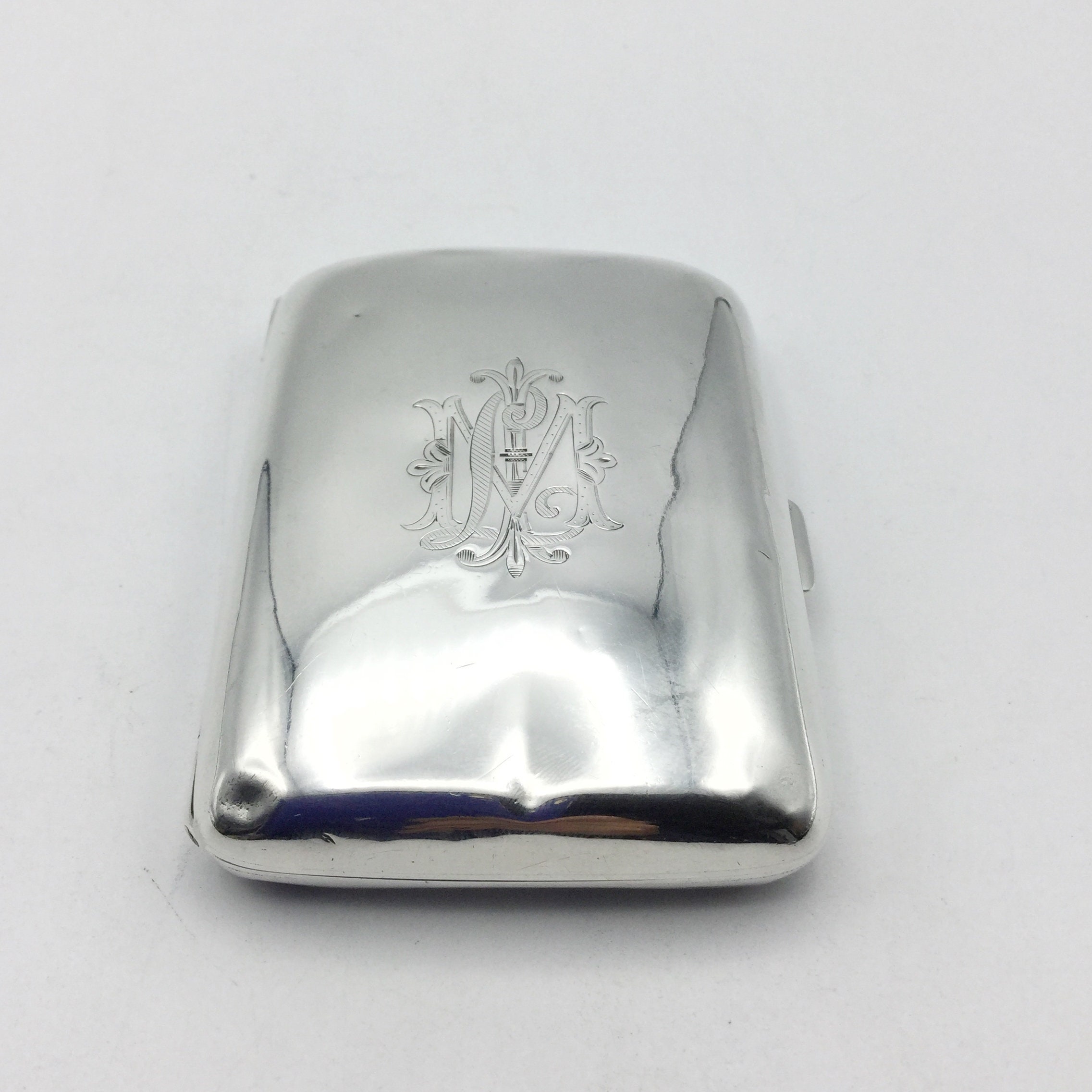 多寶屋】XD530□極上珍品！宋時代 耀州窯 刻牡丹花卉紋 青磁梅