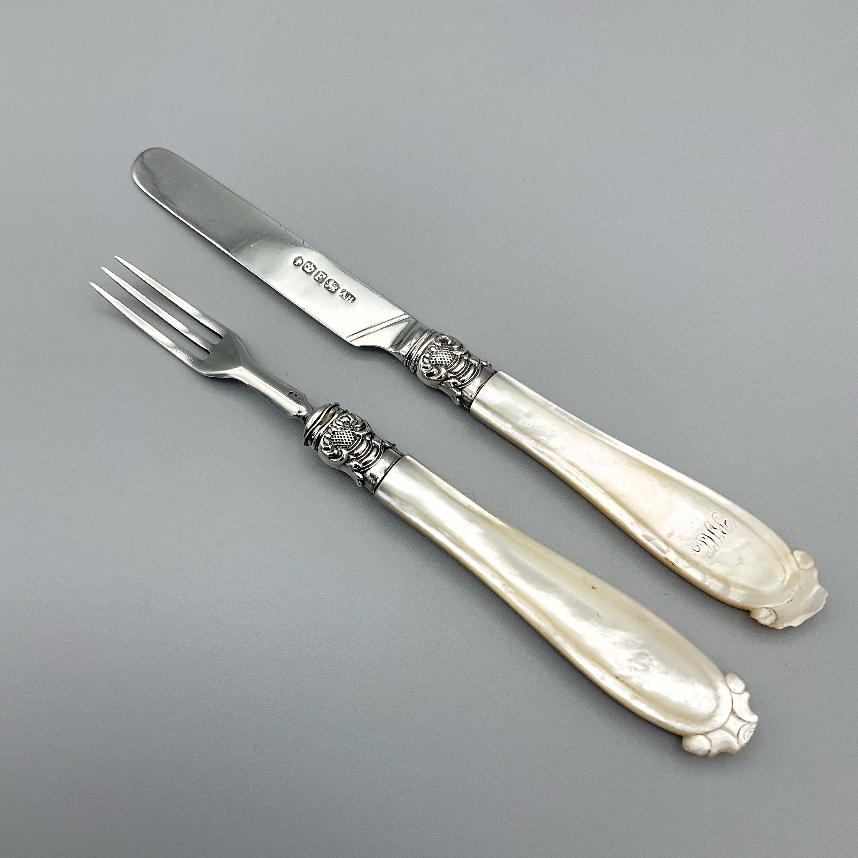 Antique French Sterling Silver & Mother of Pearl Handled Cutlery Knive –  The Antique Boutique