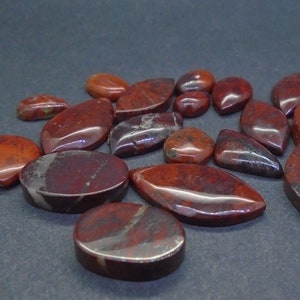 15 x Scottish Red Jasper Cabochons - Scottish Stone, Jewellery Making, Scotland, Jewellery Settings, Scotland - FREE WORLDWIDE DELIVERY