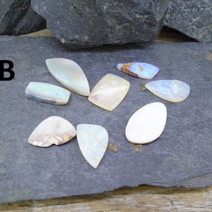 Opale Noble Coober Pedy D'Australie - Cabochon De 3.30 Carats | Naturelle, Sans Traitement, Multicolore