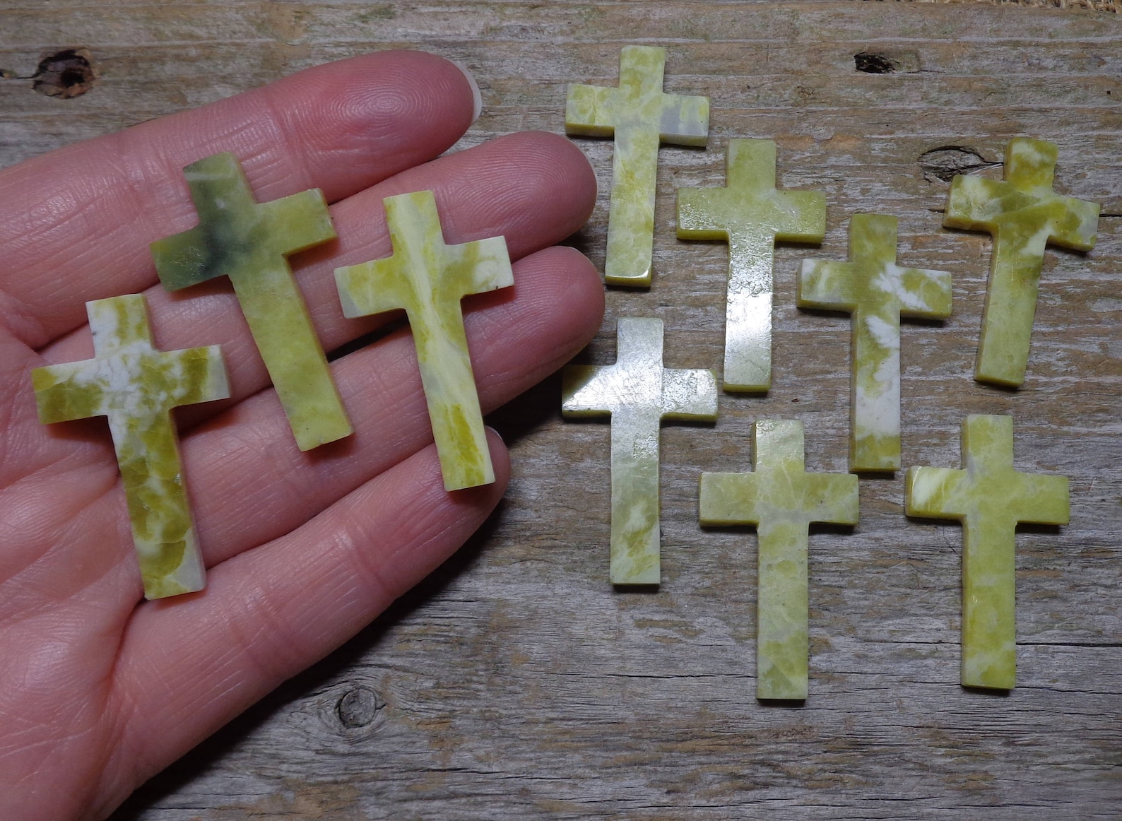10 Hand Carved Scottish Green Marble Crosses – Highland Gemstones - Etsy UK