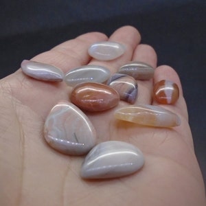 10 x cabinas de ágata escocesa: tamaños y formas mixtos, hermosos colores melocotón natural y gris, ideal para joyería, manualidades ENVÍO MUNDIAL GRATIS