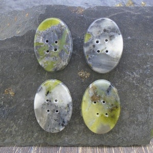 4 x Skye Marble Oval 25x18mm Buttons - Scottish, Heritage, Sewing, Craft, Knitting, Lovely Natural Pattern, FREE SHIPPING WORLDWIDE 3586