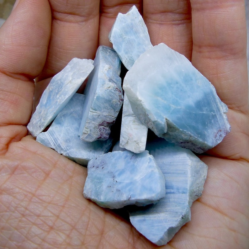 Dominican Republic FREE WORLDWIDE DELIVERY 3335 15g 11 x Larimar Cabochons Sea Beach Polished Larimar Baby Blue Natural Colour