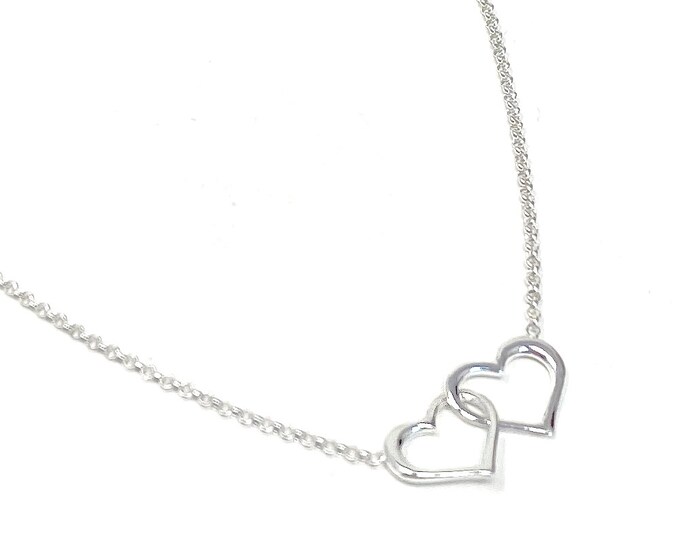 Ladies Sterling Silver Two Interlinked Open Hearts Necklace 46cm Ideal for Girls, Mum, Grandmother, Sister, Friend, Girlfriend, Wife