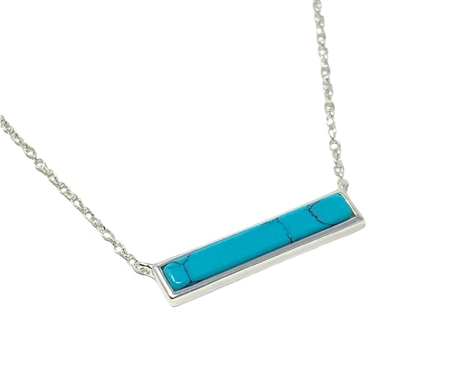 A Beautiful Turquoise Horizontal Bar on a Sterling Silver Necklace 41-46cm Adjustable