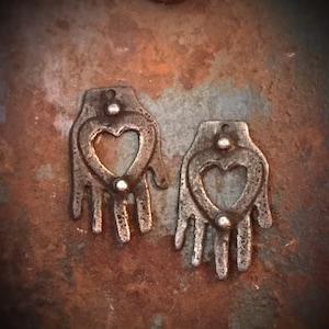 Heart and Hand charm, Hamsa, Pewter charm, Heart charm, hand charm, Boho jewelry, Rustic earrings, Handmade Charm, Earring findings, E2062