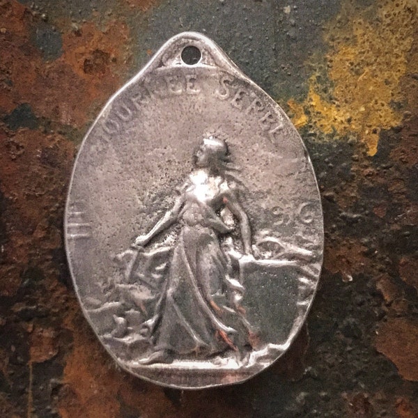 French Medal Pendant, Handmade pewter, Woman with Flowing Gown, focal bead, Antique pendant, Vintage pendant, France, Victorian, P1006