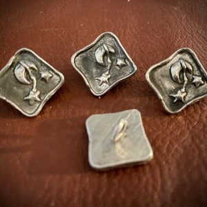 Handmade Pewter Buttons Lasso The Moon BU2004