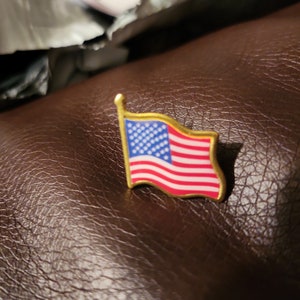 American Patriotic flag pin