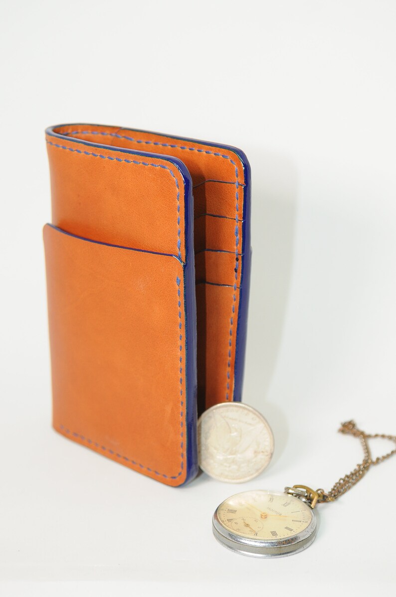 Leather travel wallet with driver ID window Leather passport wallet Travel bifold wallet Passport holder ID licence Personalized leather
