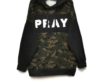 Galyge Brand PRAY Fur Embroidery Camouflage Sweatshirt Hoodie Size 