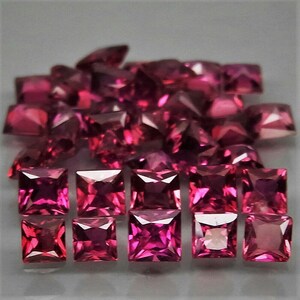 35 pcs. Natural unheated Sapphire gemstones, 3.53ct., from Tanzania, hot pink, princess cut, #A420