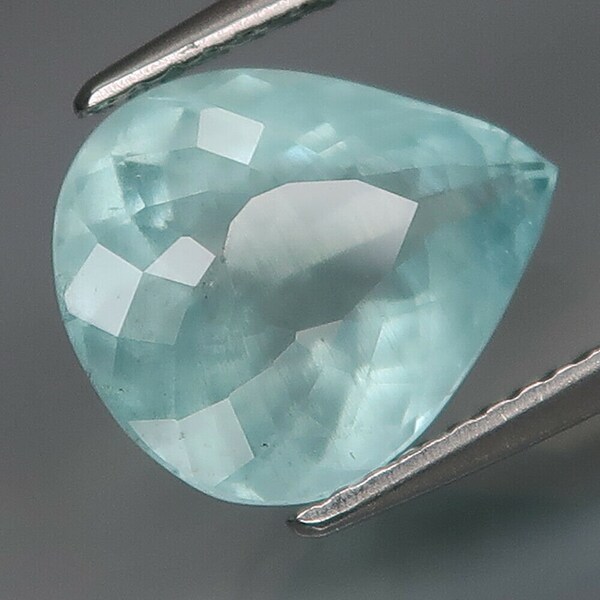 Sky blue natural Aquamarine gemstone, 3.75ct., from Brazil, none treatment, superior, ravishing color, #A798