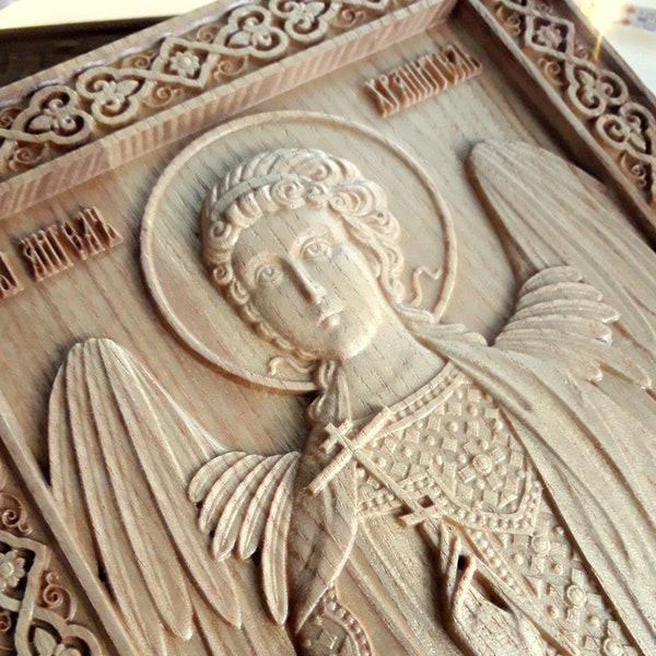 Graphisme d’ange gardien Sculpture en bois orthodoxe