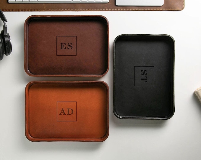 Vegetable Tanned Hard Leather Valet (D7) - Engraved Initials Monogram Personalized Key Coin Tray Family Home Office Desk Decor Modern Gift