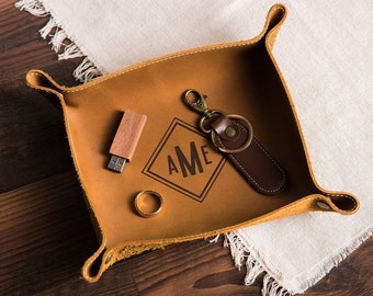 Engraved Leather Valet Tray - Personalized Catchall Ring or Key Tray, Office Desk or Entryway Decor, 3rd Anniversary Gift, Mother's Day Gift