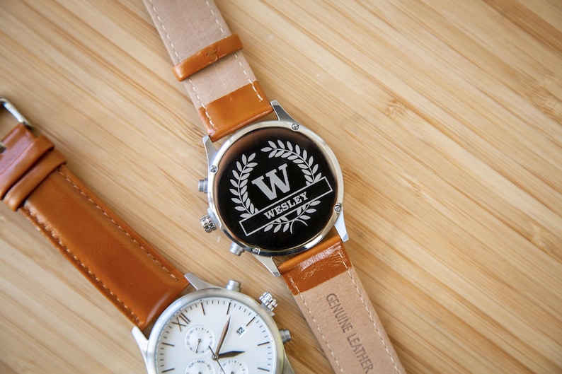 Engraved Metal Watch w/ Tan Leather Strap & Gift Box - Personalized Message Mens Watch Wedding Anniversary Gift Fiance Husband Dad Son bild 3