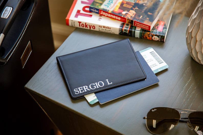 MuujeeWeddings Passport Holder - Thumbnail 3